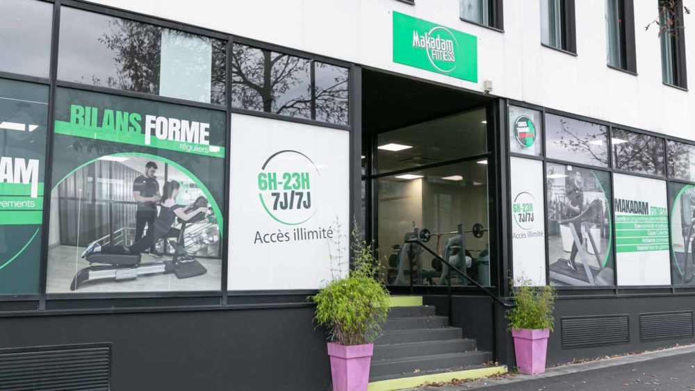 Enseigne Makadam-Fitness - Club et salle de sport Rennes St Jacques